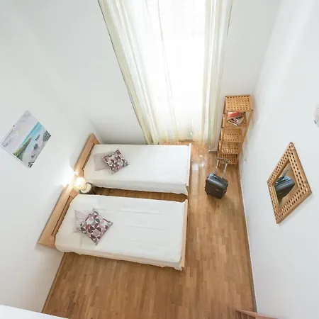 Old Writer Appartement