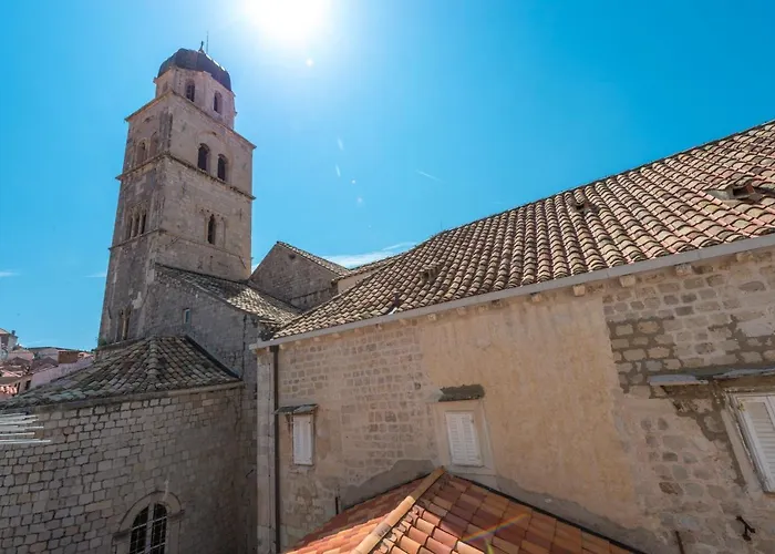 Apartament Old Writer